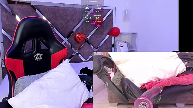 Alice Roys online show from March 2025 09:01:01 PM