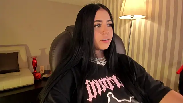 Maaiitee online show from October 2025 05:02:02 PM