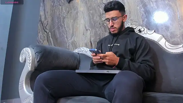 Liam Kleiin online show from March 2025 11:30:02 AM