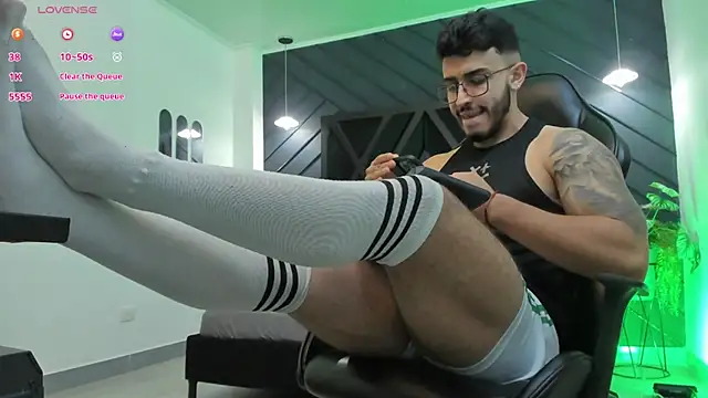 Liam Kleiin online show from October 2025 11:29:01 AM