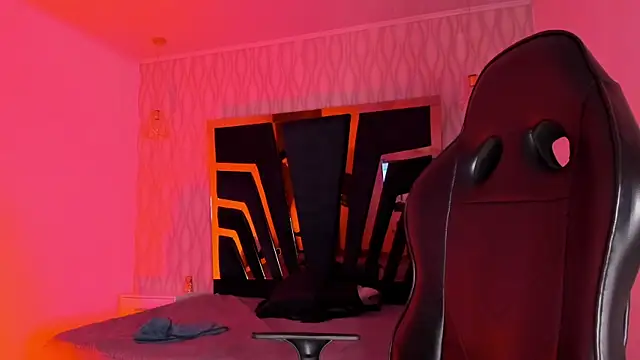 Liam Kleiin online show from November 2025 11:21:02 AM