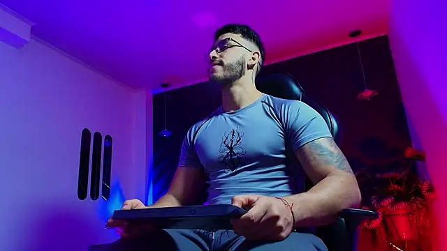 Liam Kleiin online show from April 2026 11:37:02 AM