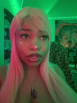 lovekaylaa online show from November 2025 11:47:02 AM