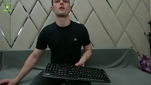 Snapshot of BrandonNorris chatting on January 2025 06:21:01 PM BrandonNorris online show from January 2025 06:21:01 PM