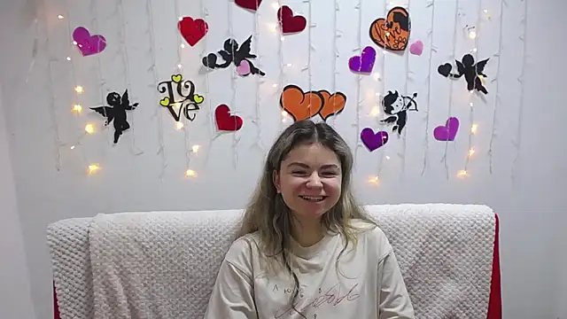 TinaRedly online show from January 2025 03:52:02 AM