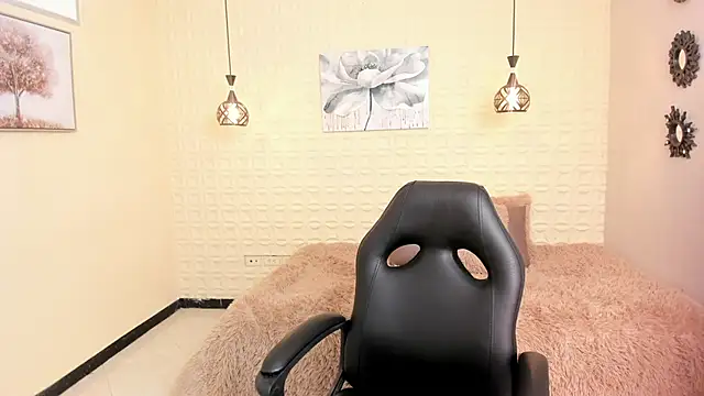 amira cute2 online show from December 2025 10:21:02 AM