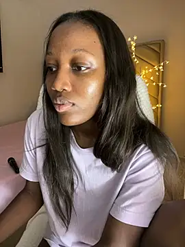 kellya  online show from April 2026 09:45:01 PM