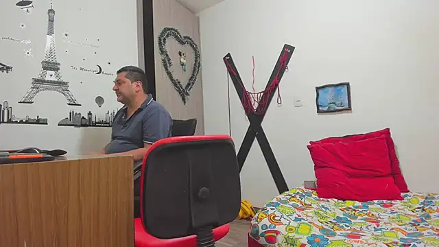 hotandfierylatinos2023 online show from February 2025 12:03:02 PM