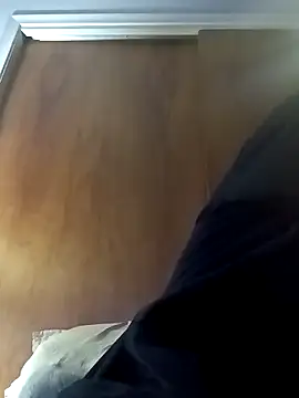 elmerfuddin87 online show from December 2025 02:36:02 PM