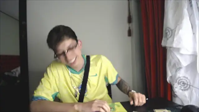  Thomas hot  online show from December 2024 12:39:02 AM