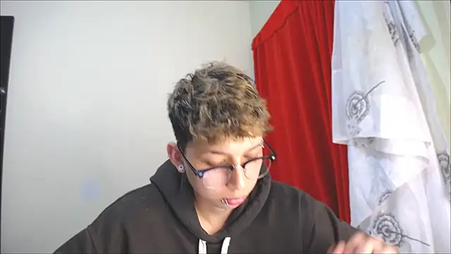  Thomas hot  online show from January 2025 10:54:02 PM