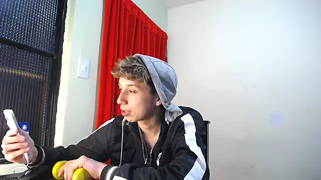  Thomas hot  online show from January 2025 10:10:01 PM