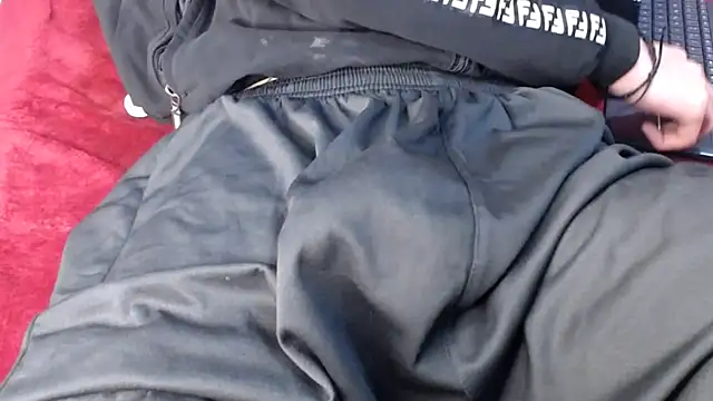  Thomas hot  online show from March 2025 02:45:02 PM