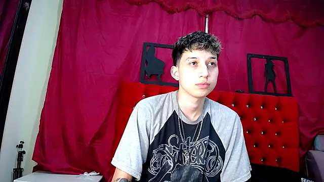  Thomas hot  online show from March 2025 01:59:01 AM