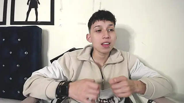  Thomas hot  online show from September 2025 03:30:02 AM