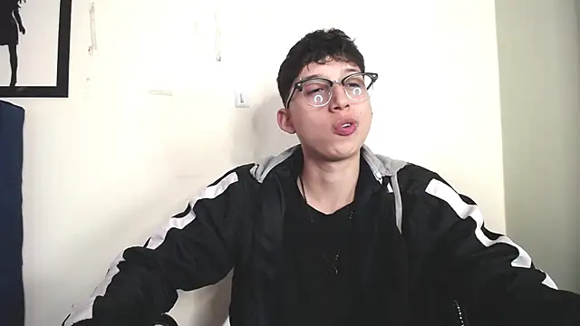  Thomas hot  online show from November 2025 12:05:02 PM