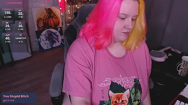 lissamuff online show from November 2025 04:18:02 PM