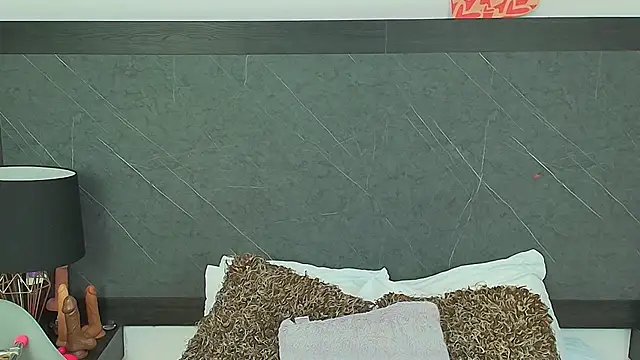 charlottebrowns  online show from January 2025 12:37:01 PM