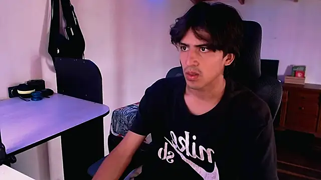 Thieves9 online show from December 2024 05:00:02 PM