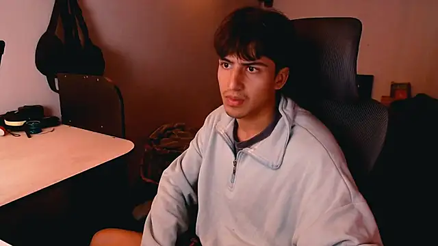 Thieves9 online show from December 2024 01:07:02 PM