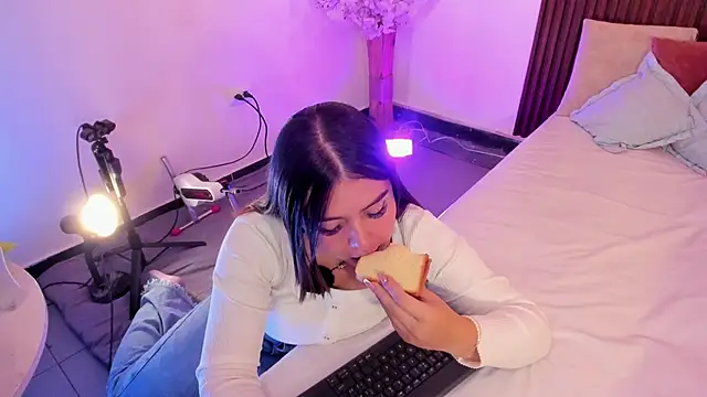 ArianaBaker online show from February 2026 02:04:02 PM