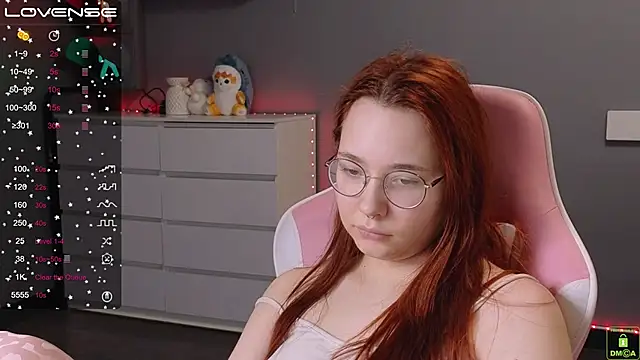 Airyhill online show from February 2025 07:14:01 PM