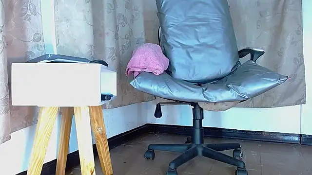 bellatrixx 69 online show from December 2024 11:41:02 AM