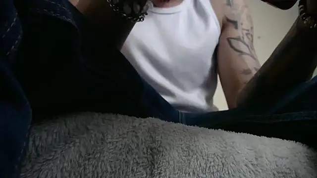 Snapshot of Osiiriis chatting on February 2025 06:20:01 AM Osiiriis online show from February 2025 06:20:01 AM