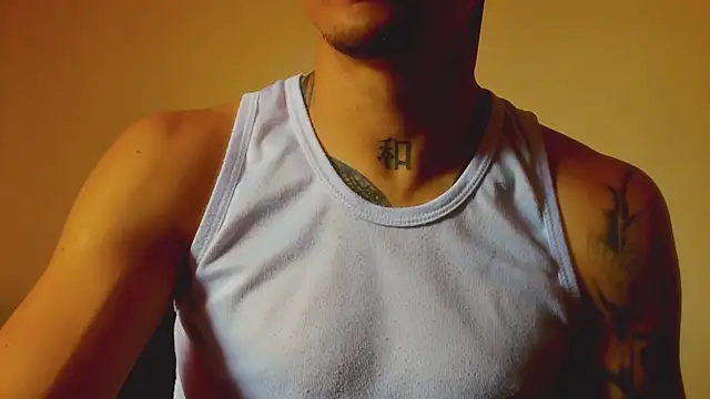 Snapshot of Osiiriis chatting on March 2025 07:06:02 PM Osiiriis online show from March 2025 07:06:02 PM