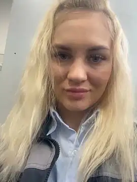 DreamGirl-777 online show from January 2025 07:15:01 AM