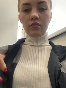 DreamGirl-777 online show from March 2025 04:17:02 AM