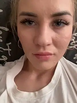 DreamGirl-777 online show from March 2025 11:33:02 AM