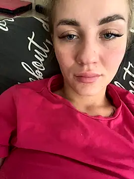 DreamGirl-777 online show from October 2025 09:08:01 AM