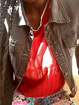 Swirly blac online show from April 2026 06:25:01 AM