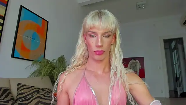 Snapshot of AliceSnowCatt chatting on February 2025 08:28:02 PM AliceSnowCatt online show from February 2025 08:28:02 PM