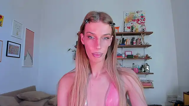 Snapshot of AliceSnowCatt chatting on September 2025 03:01:02 PM AliceSnowCatt online show from September 2025 03:01:02 PM