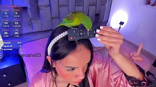 Chloe evans   online show from March 2025 05:49:02 PM