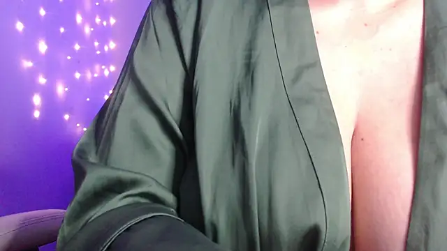 missdaniels online show from February 2025 10:53:02 PM