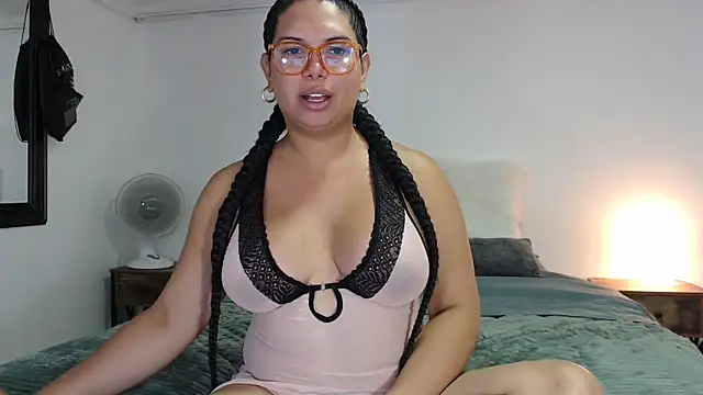 flowerdirtty online show from October 2025 05:45:02 PM