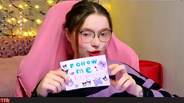 me  hanna online show from January 2025 10:37:01 PM