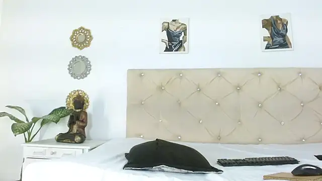 lilit kyteler online show from February 2025 07:53:02 PM