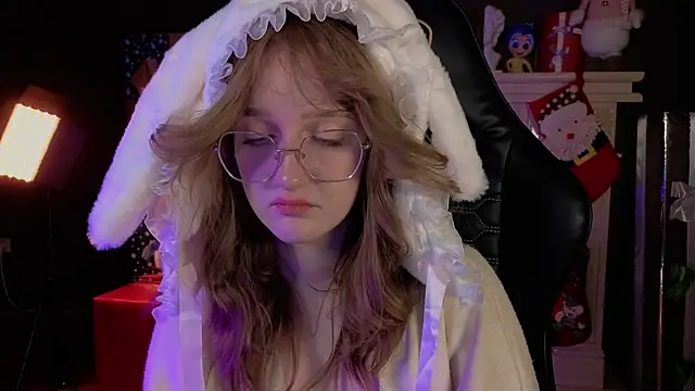 ELLIEJAY online show from December 2024 08:34:01 PM