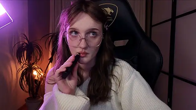 ELLIEJAY online show from December 2024 12:26:01 AM