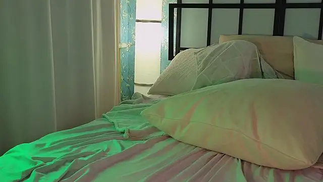 ELLIEJAY online show from September 2025 08:19:01 PM