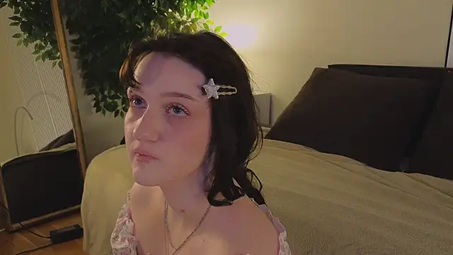 ELLIEJAY online show from November 2025 05:13:02 AM