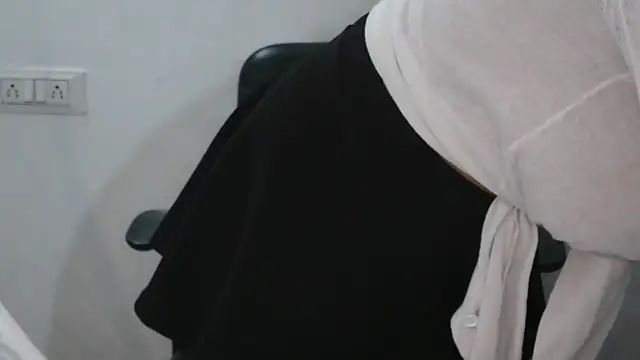 Suzie darling online show from February 2025 01:45:02 AM