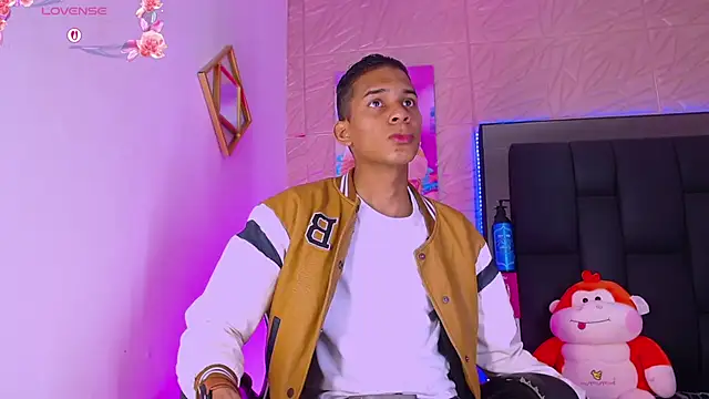 dilan alfonzo online show from March 2026 04:29:04 AM