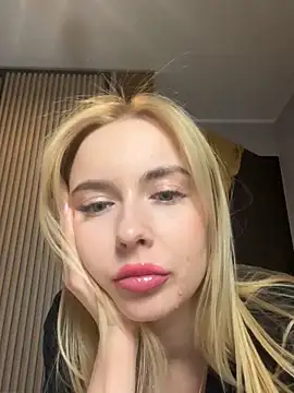 Nicole blonde0 online show from February 2025 12:09:01 AM