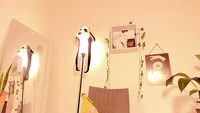 Snapshot of GenesisWhite chatting on January 2025 09:29:02 AM GenesisWhite online show from January 2025 09:29:02 AM