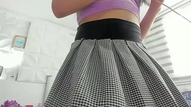 Ammy Queen online show from September 2025 10:10:02 PM